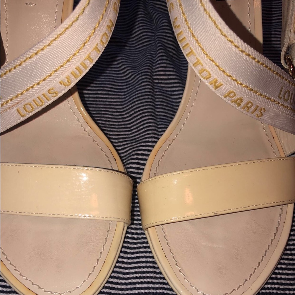 Louis vuitton sandals